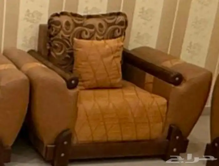 طقم كنب مستخدم نظيف 4