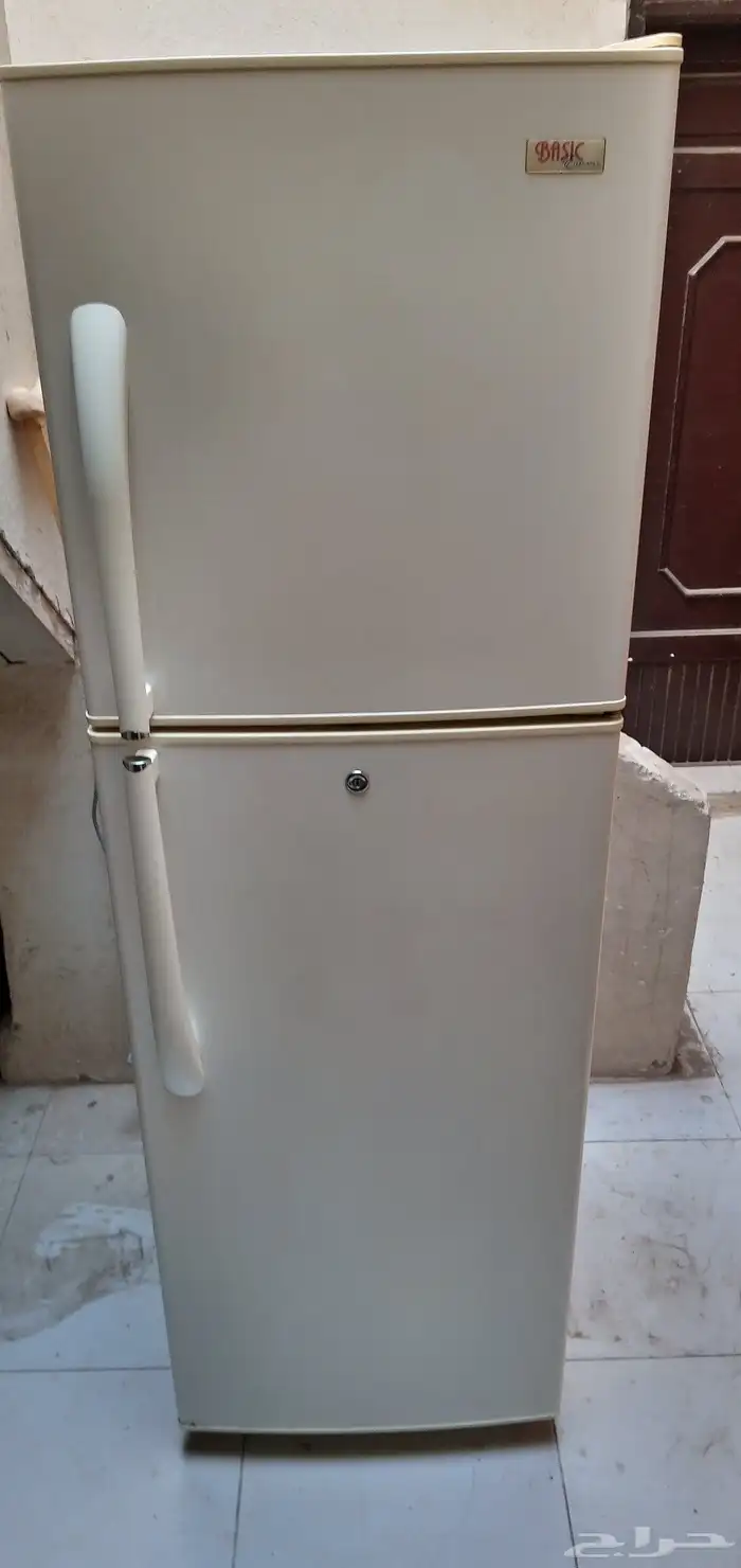 ثلاجة BASIC بحالة ممتازة 1