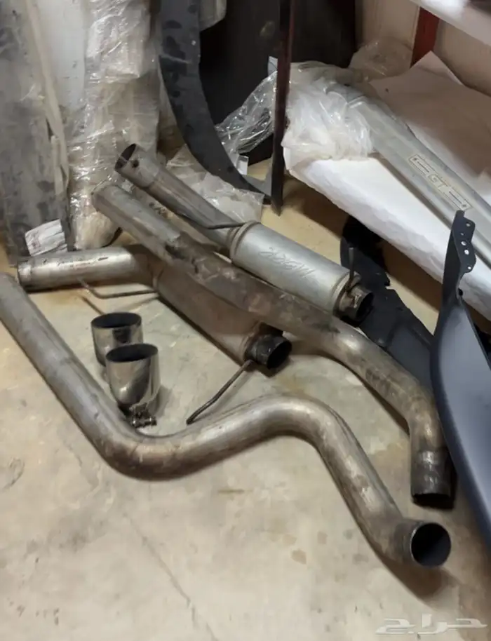 اغراض موستنج 8