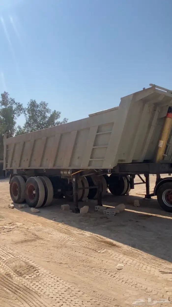 عدد 2 صندوق قلاب مقاس 20 للبيع 8