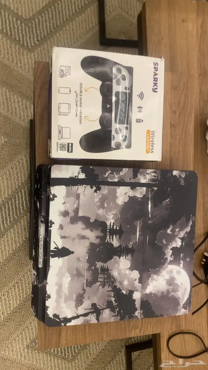 سوني فور سليم   اربع اشرطه   يد جديده بالكرتون 2