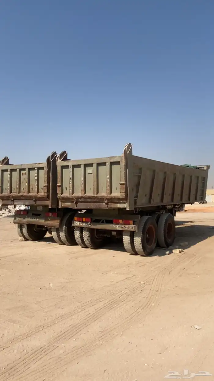 عدد 2 صندوق قلاب مقاس 20 للبيع 7