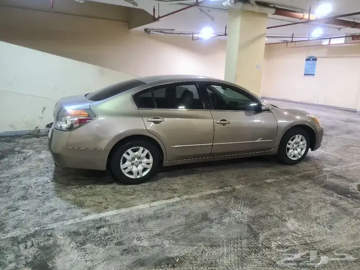 للبيع التيما موديل2012 سكراب الموترخالي من المشاكل 4