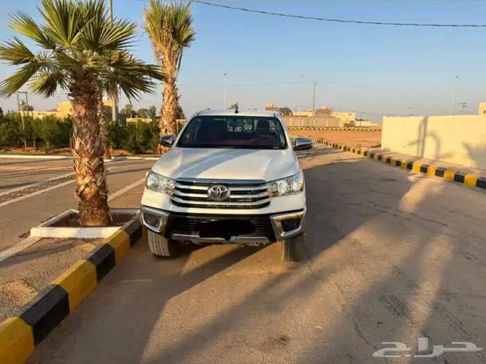 هايلوكس 2023 GL ديزل 1