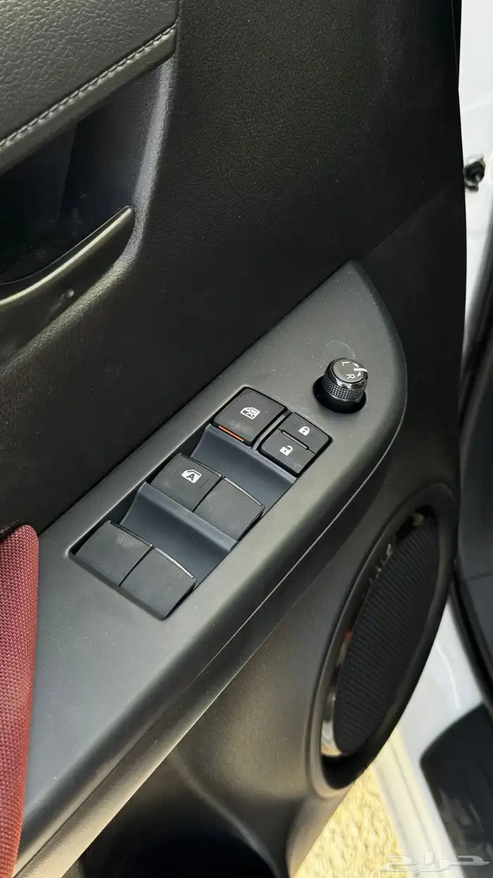 تويوتا هايلكس غمارتين تماتيك بنزين 2025 بريمي - 107.800 3