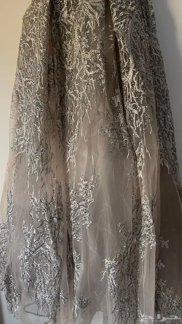 فستان اعراس رمادي فخم للبيع 4