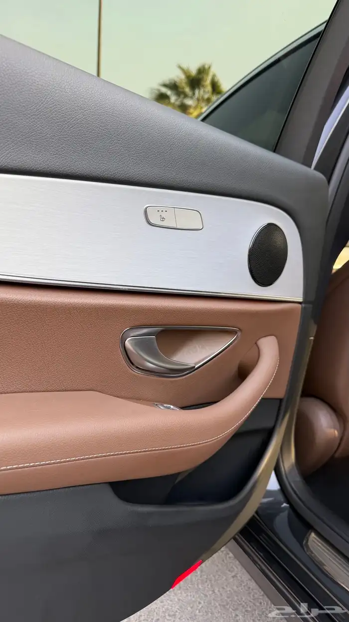 مرسيدس E250 2021 (نظيف جدا) رمادي غامق 13