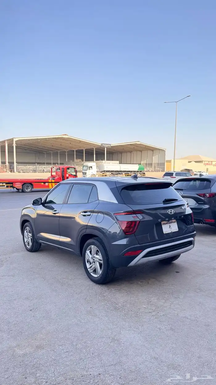 للبيع هيونداي كريتا 2024 - ستاندر 4