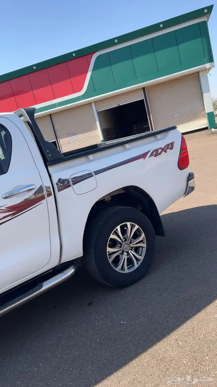 للبيع هايلوكس 2017 ( قمة النظافة ) دبل بنزين 3