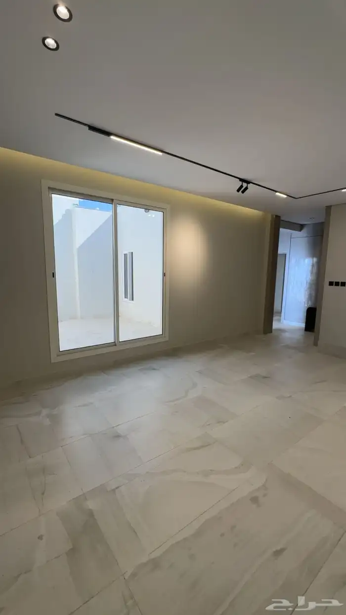 ملحق 7 وصالة تشطيب عالي 15