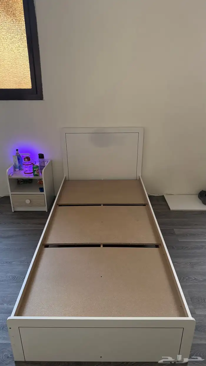 سرير اطفال 2