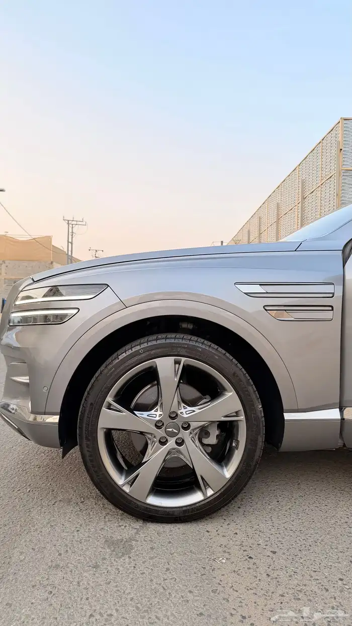 جنسس GV80 2020 ( بنزين ) فل اوبشن مواصفات خاصه 8