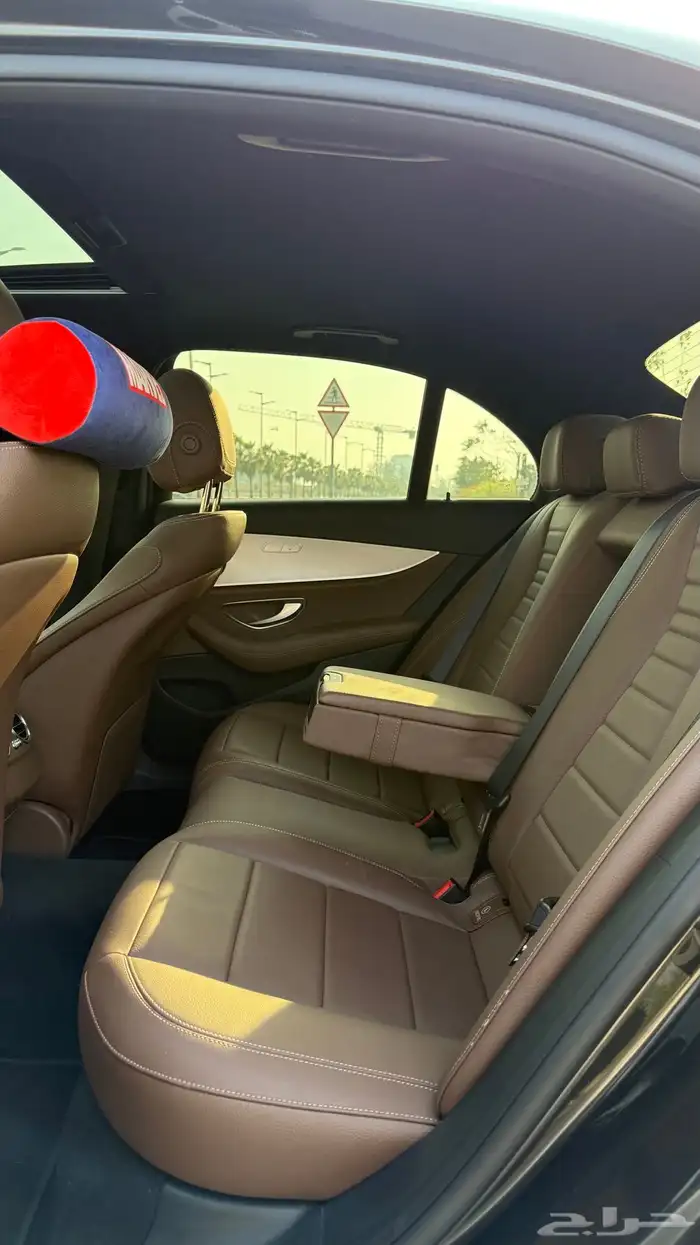 مرسيدس E250 2021 (نظيف جدا) رمادي غامق 14