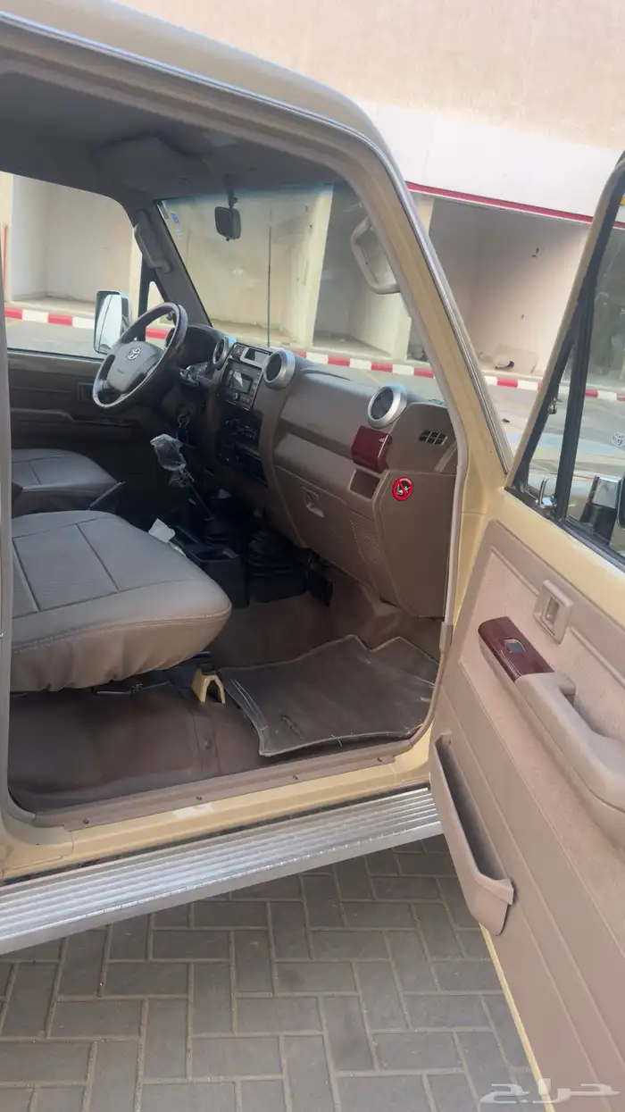 جيب شاص LX V6 2021 3