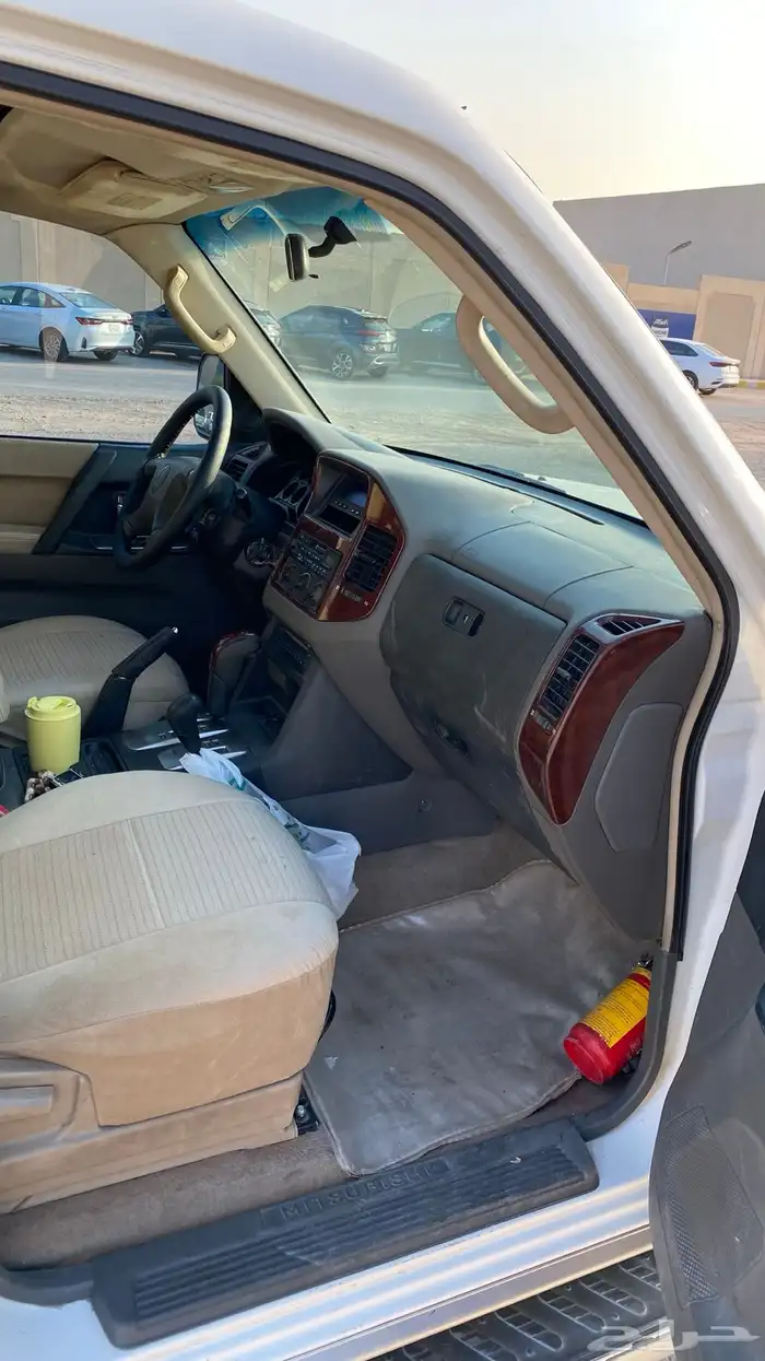 للبيع باجيرو 2004 دبل 8