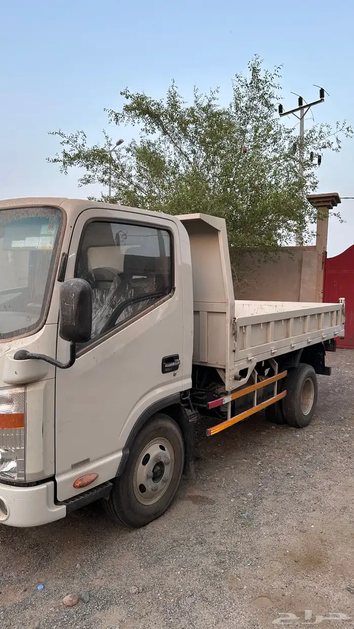 قلاب جاك 3 طن 2022 شبه جديد 1