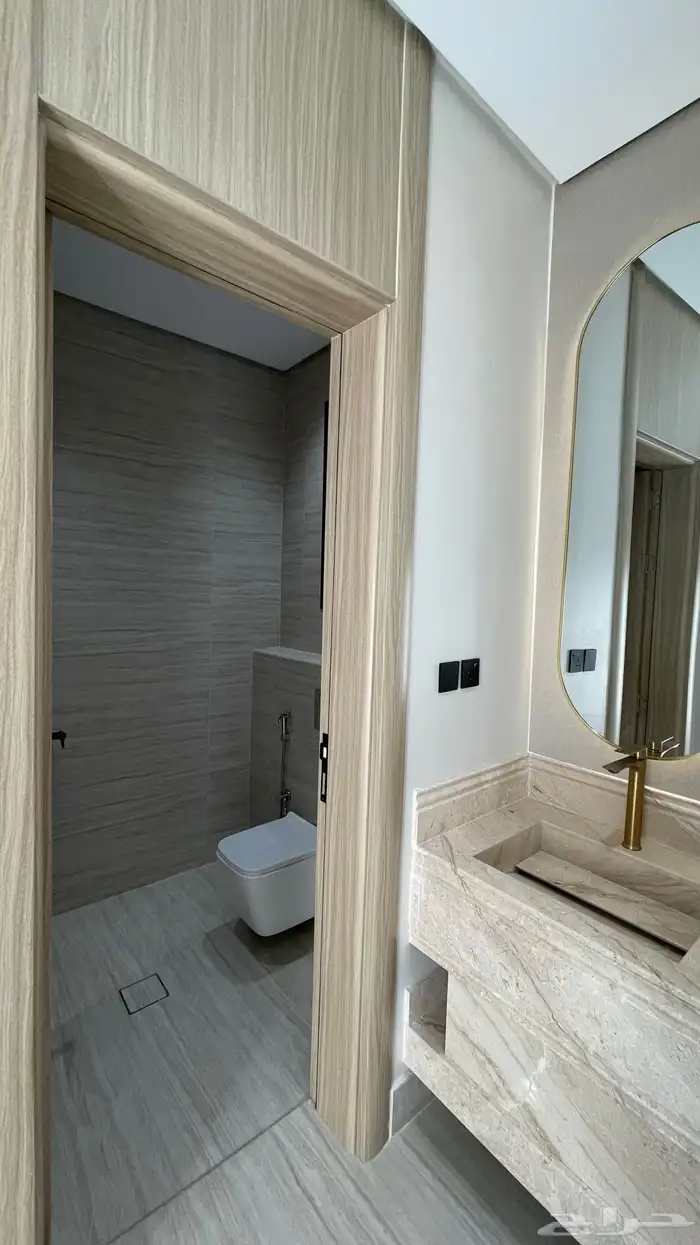 فلة للبيع واحة الشرقية ( الشعلة ) 15