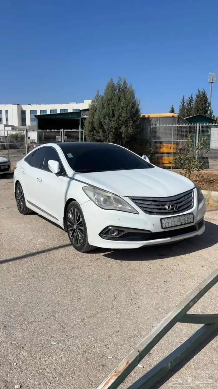 ازيرا 2016 سعودي بحاله الوكاله وكتبه معه وداخله وكاله 4