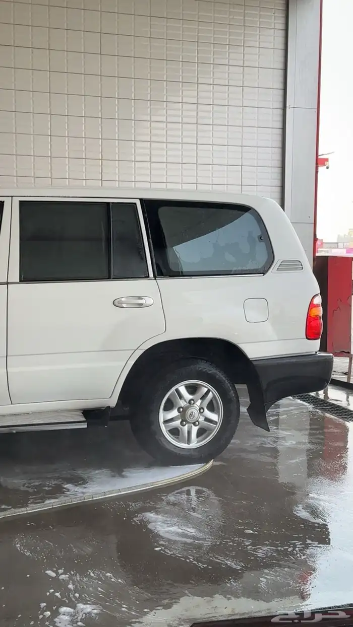 للبيع لاندكروزر 99 2