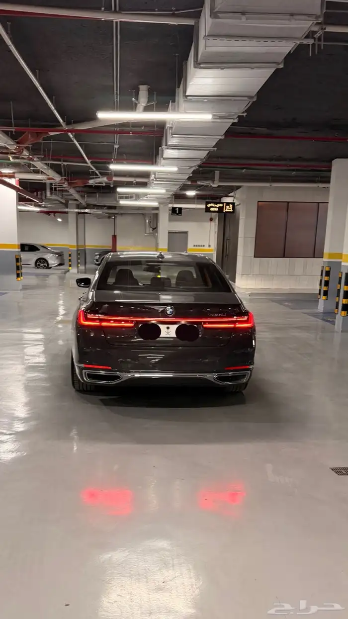 بي ام دبليو 730 2