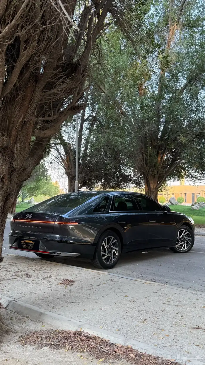 هيونداي ازيرا -2023 - كلاسيك - وارد كوريا - شبه وكالة 16