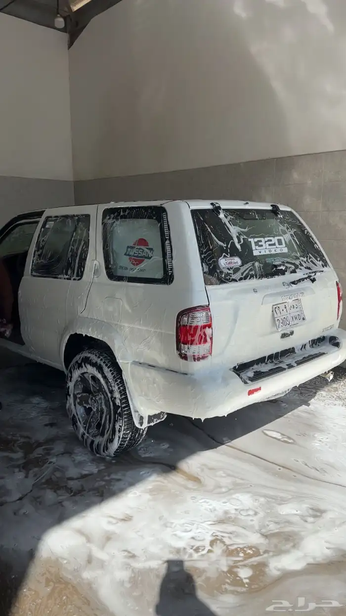 باثفندر 2005 ابيض للبيع 0