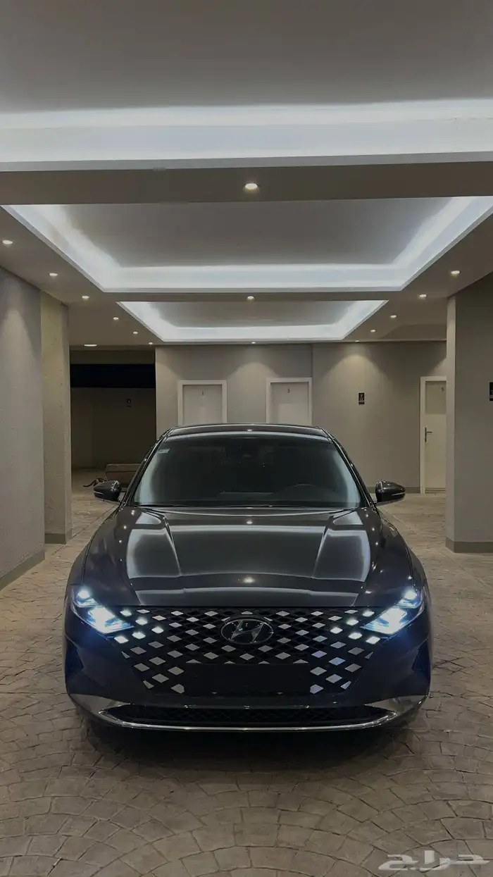 ازيرا 2020 ( بنزين 4V ) فل اوبشن بحالة الوكالة طبلون ديجيتال 0