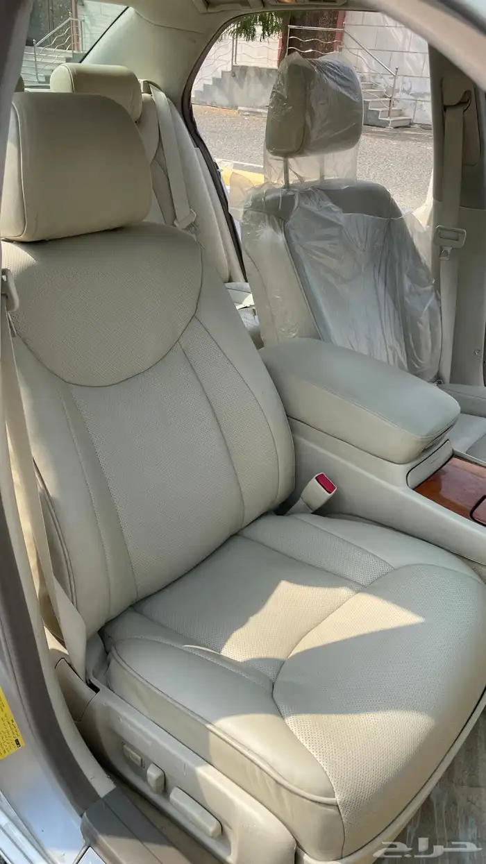 لكزز430سعودي فل كامل موديل 2004 12