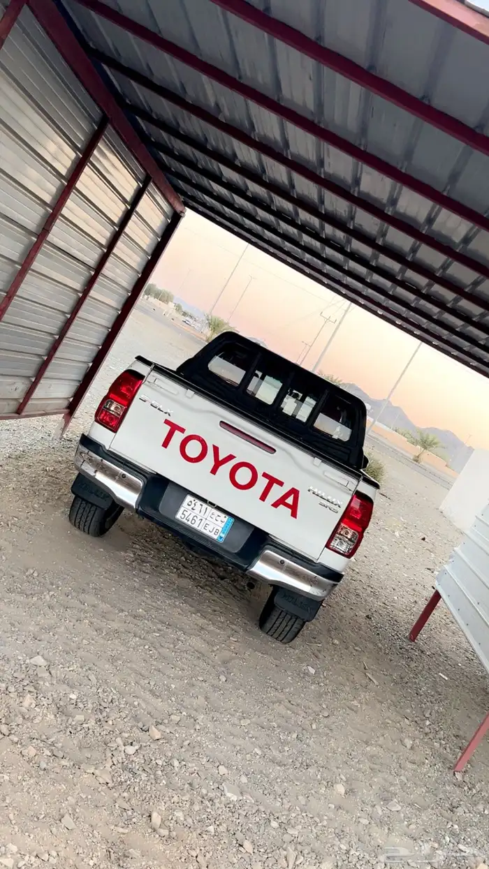 للبيع هايلوكس 2017 ( قمة النظافة ) دبل بنزين 0