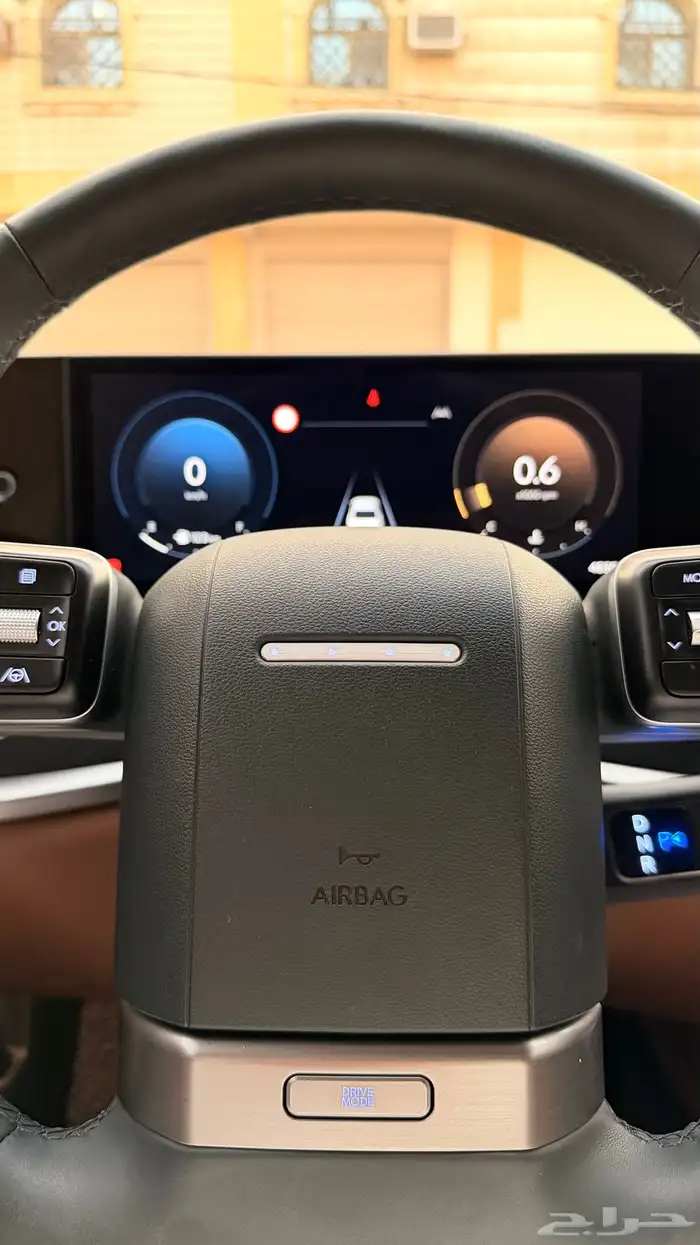 ازيرا 2023 ( بنزين 6V ) بحالة الوكالة 13