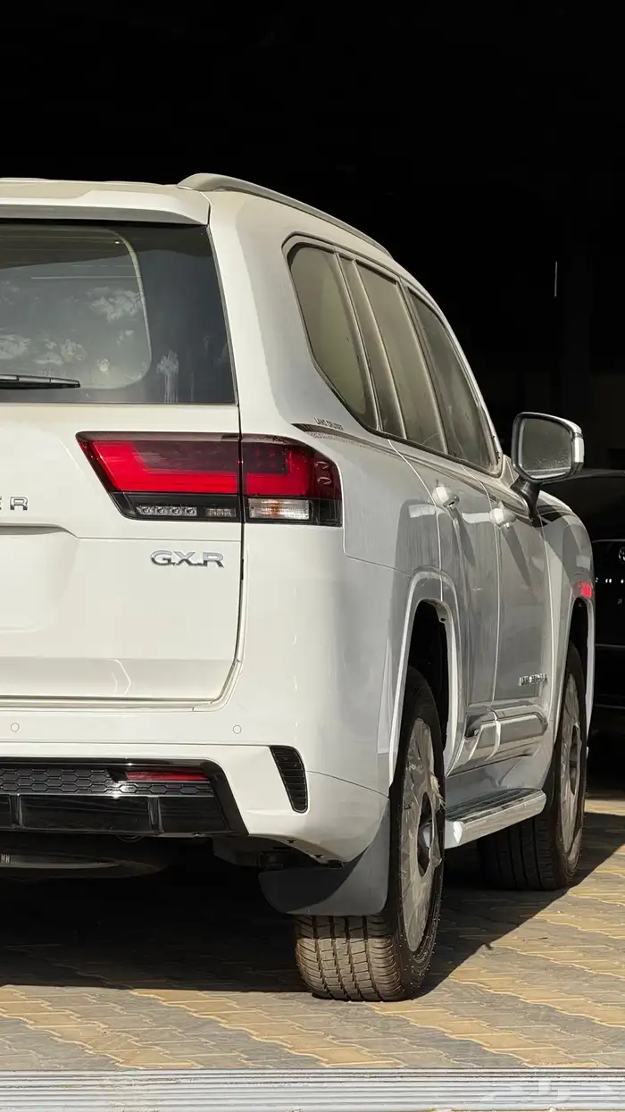 تويوتا لاندكروزر GXR SL5 خليجي 2025 - 327.500 6