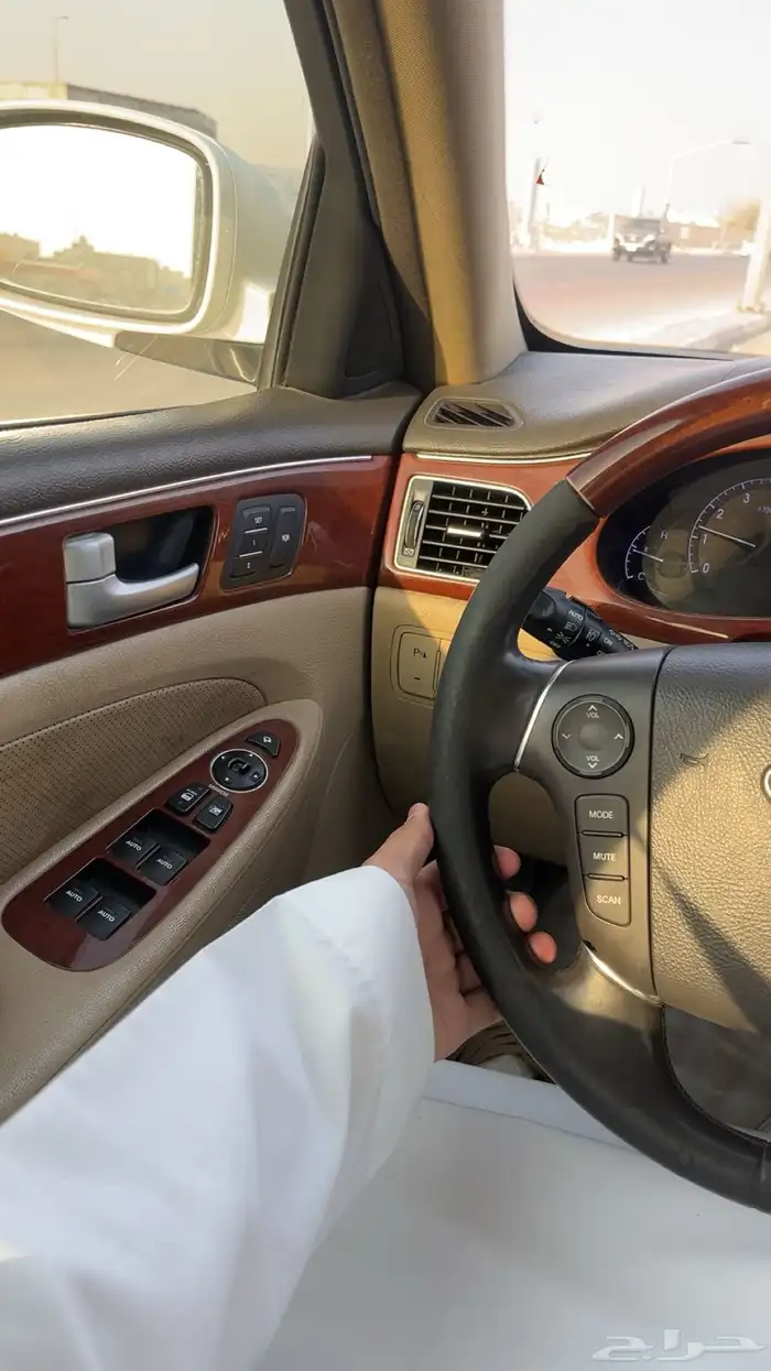 جينسس 2013 فيها عامود 2