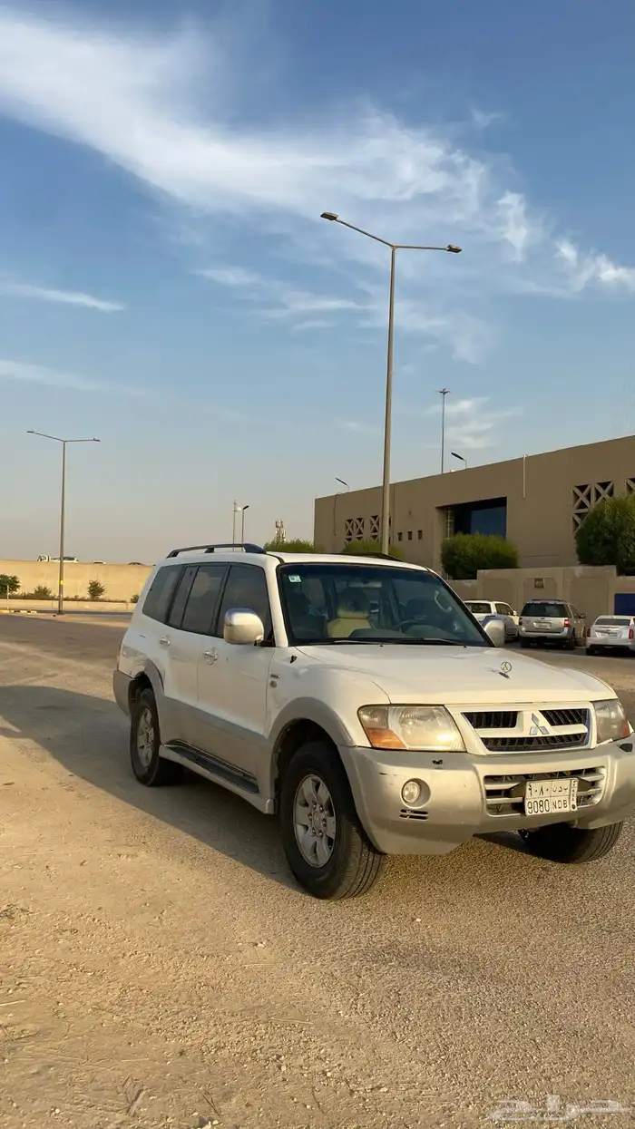 للبيع باجيرو 2004 دبل 3