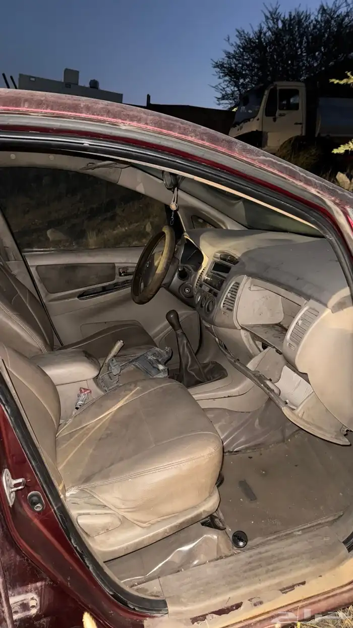 سياره انوفا 2006 11