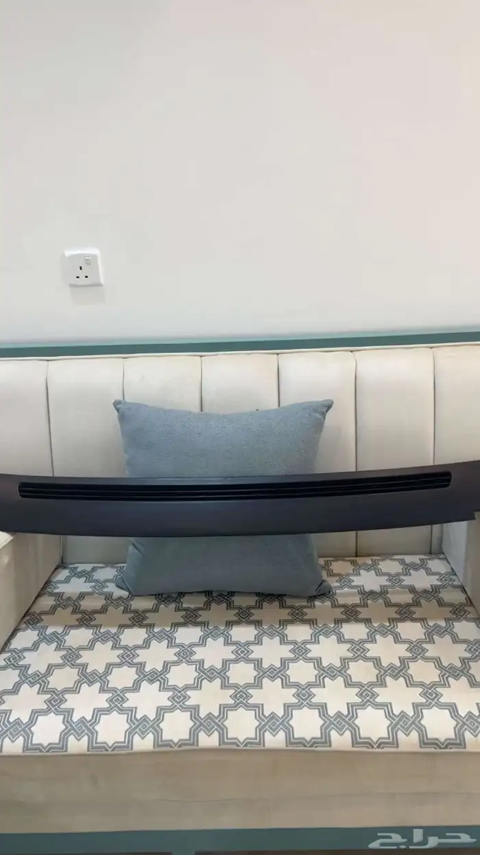 مسطرة لمبة السكرتي للفورد فكتوريا و الماركيز 1998 - 2012 1