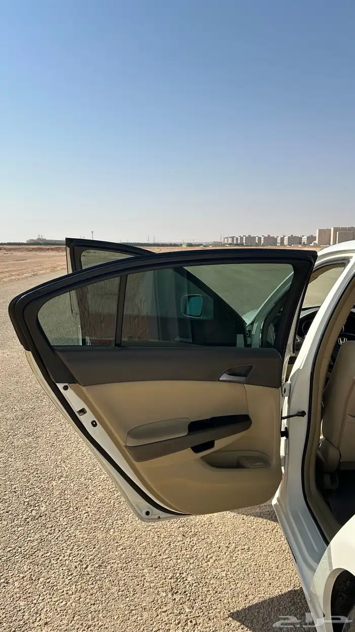 اكورد سبيشل 2010 23