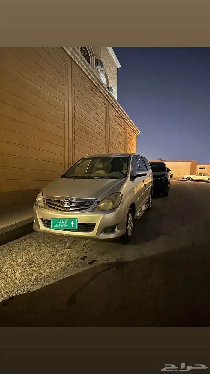 تويوتا انوفا 2010 8