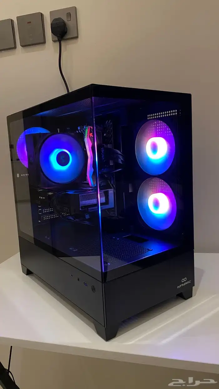 للبيع كمبيوتر العاب قوي 0
