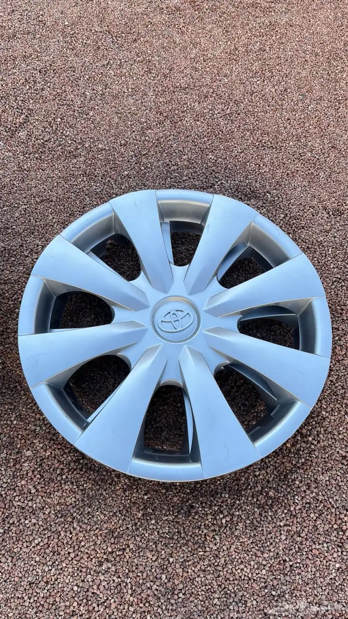 طيس كورولا 2008 جديده 0