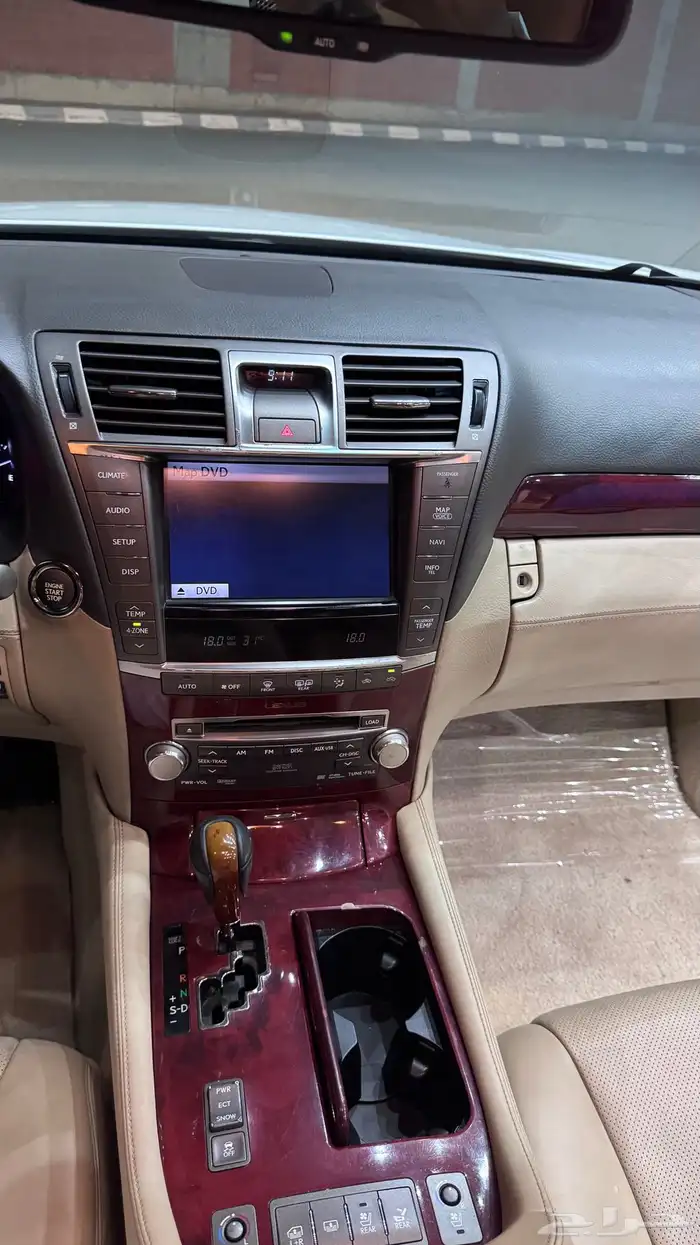 لكزس 2010 فل كامل في اي بي 10