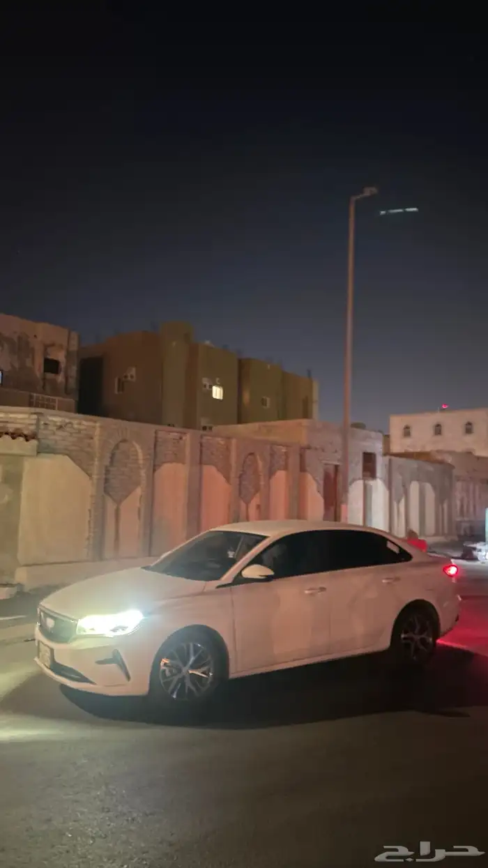 جيلي امجراند ستاندر 2023 8