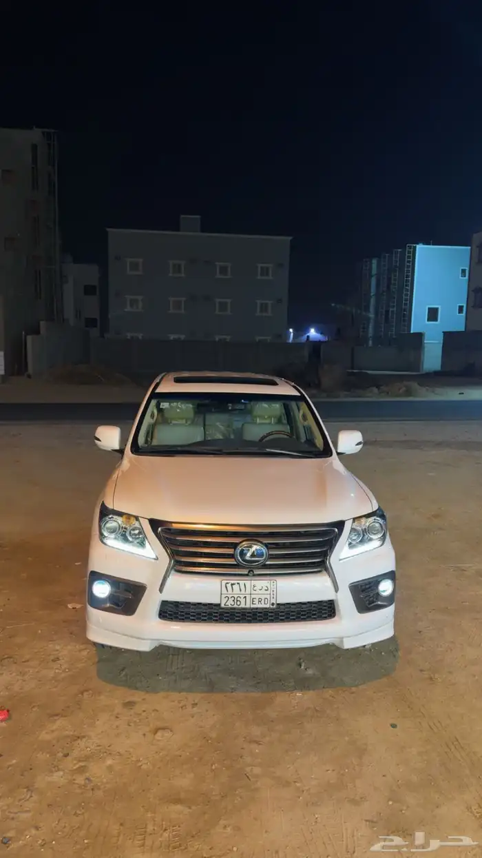 جيب لكزس 2015 ممشى قليل 11