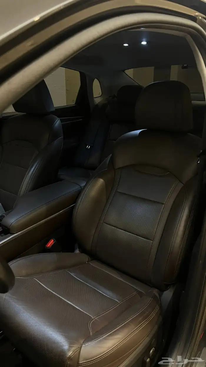 ازيرا 2020 ( بنزين 4V ) فل اوبشن بحالة الوكالة طبلون ديجيتال 13