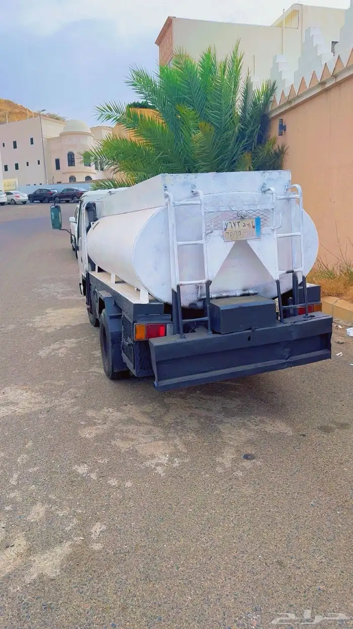 دينا ايسوزو وايت ( صهريج ) 2002 للبيع 3