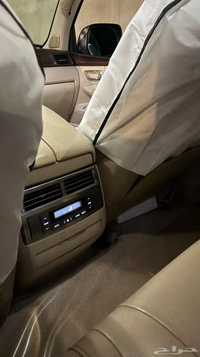 جيب لكزس 2008 LX570 22