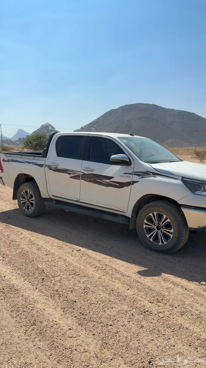 هايلكس دبل بنزين 2021 1