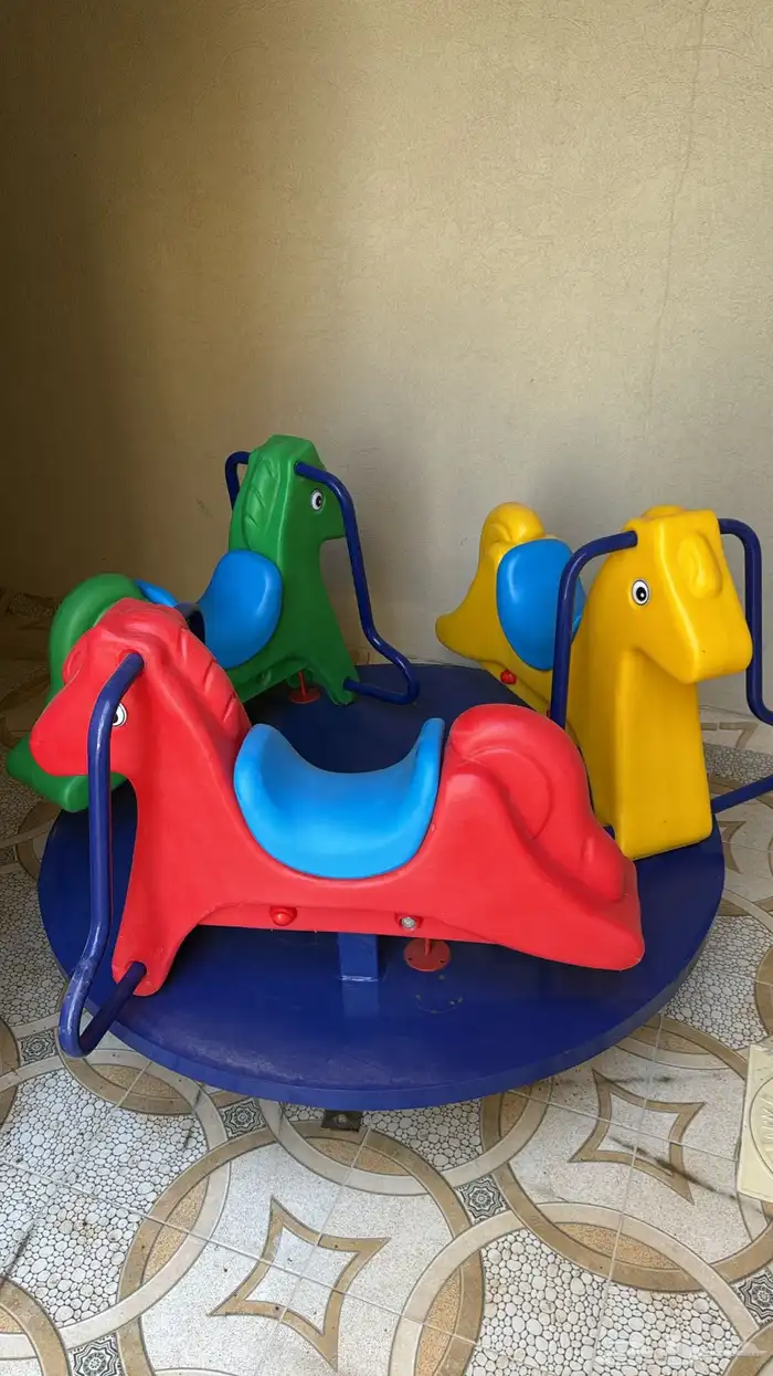 لعبة أطفال 0