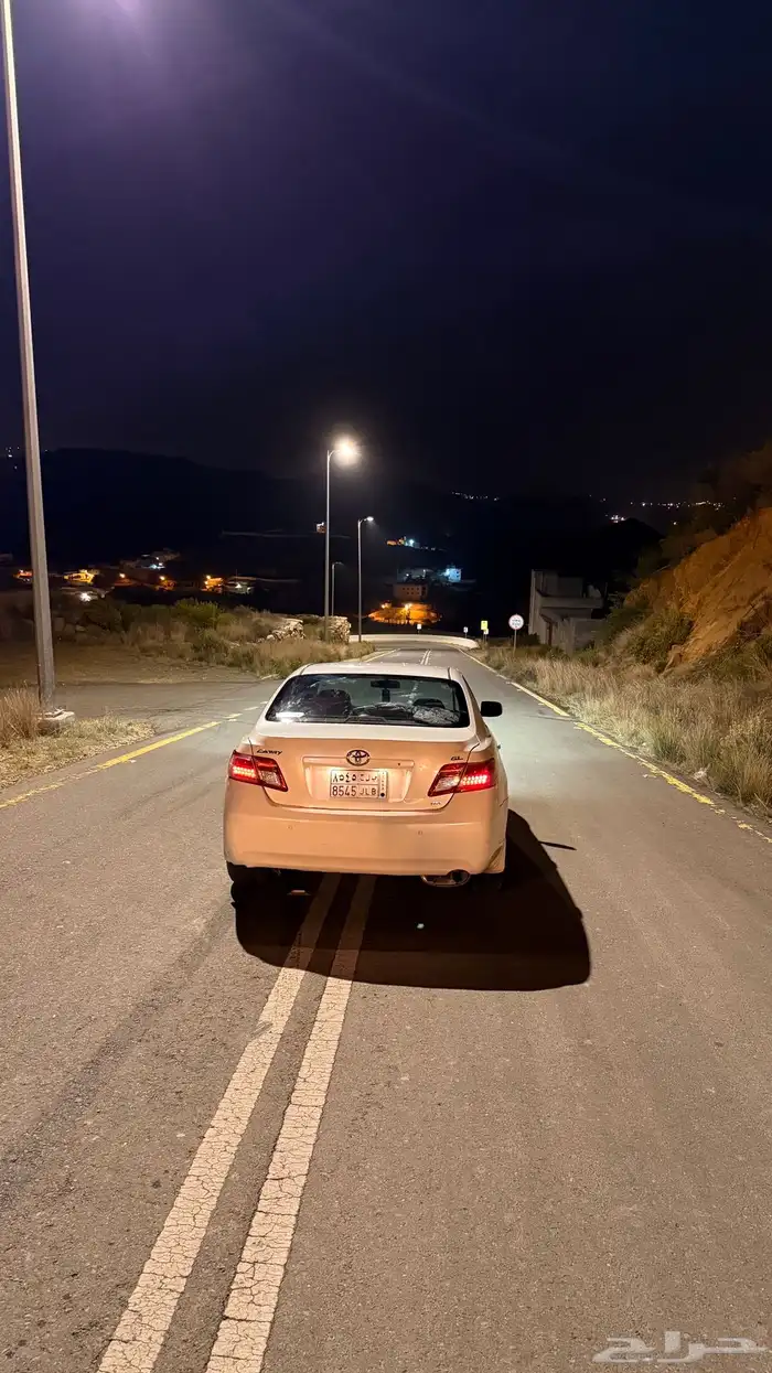 كامري 2011 نضيفه 0