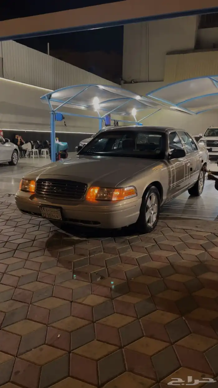 فورد فكتوريا 0