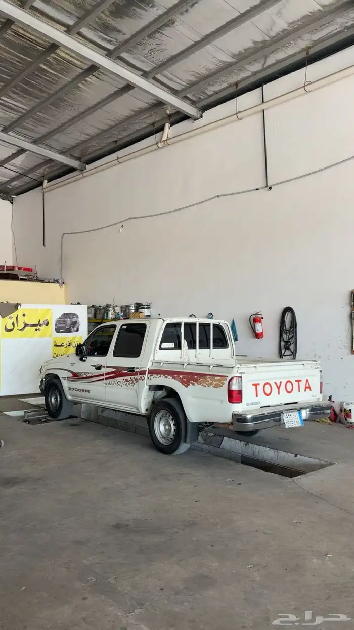 هايلوكس 2002. للبيع 2